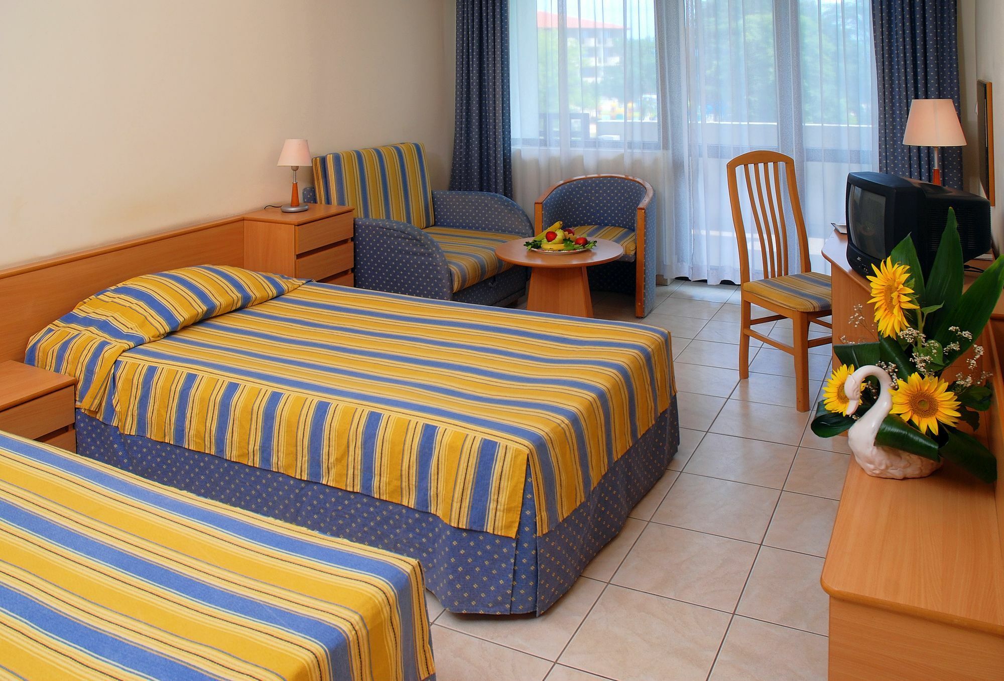Hotel Lebed Varna Dış mekan fotoğraf